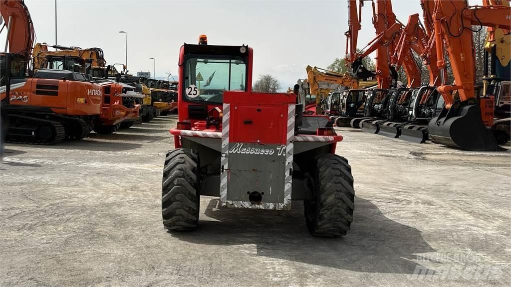 Merlo P38.13 텔러 핸들러