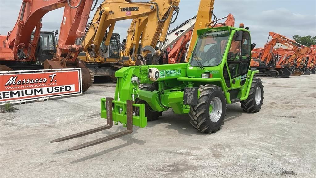 Merlo P38.13 PLUS 텔러 핸들러