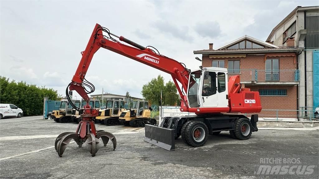 Minelli CM210  휠 굴삭기
