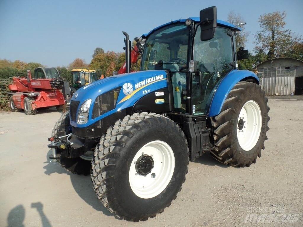 New Holland T5.115 제설 블레이드 및 제설기