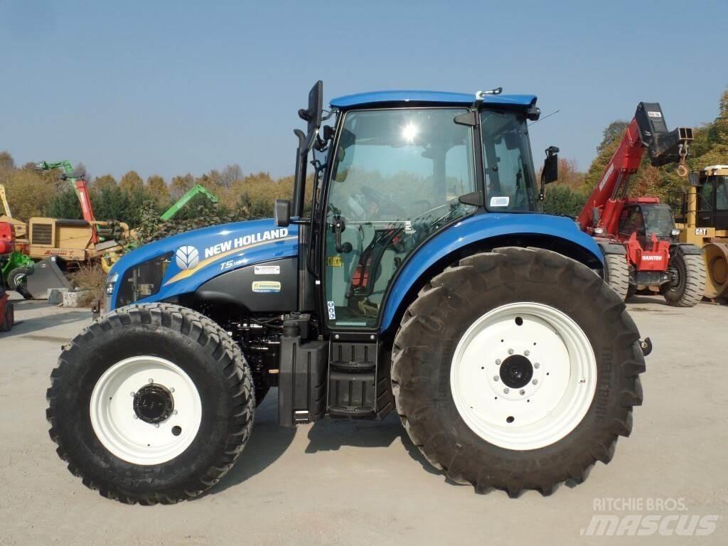 New Holland T5.115 제설 블레이드 및 제설기