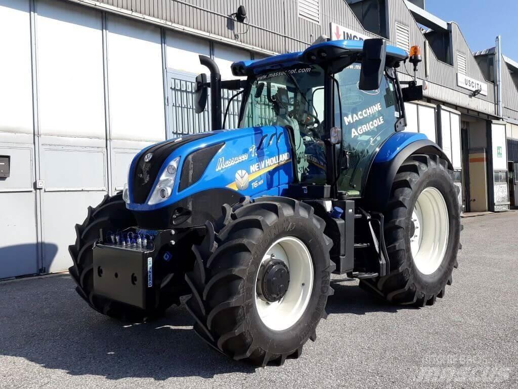New Holland T6.165 제설 블레이드 및 제설기