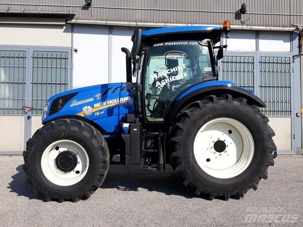 New Holland T6.165 제설 블레이드 및 제설기