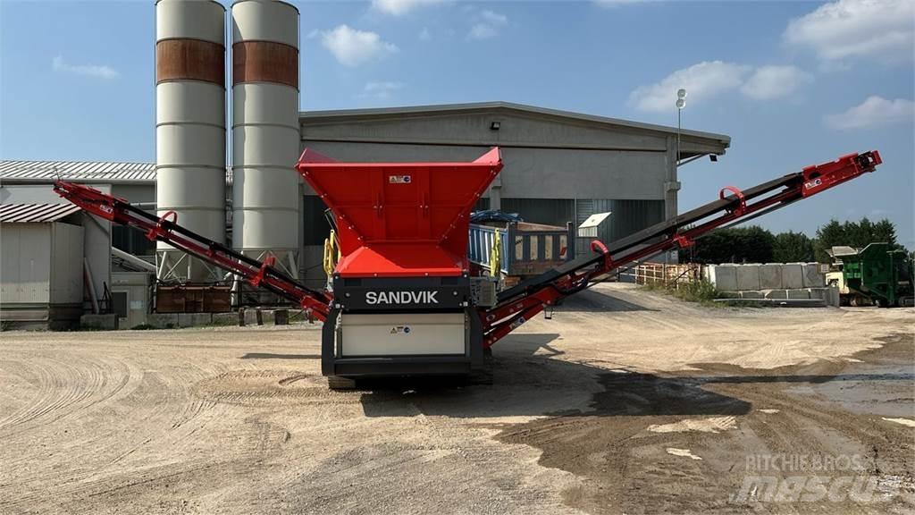 Sandvik QE241 분류 장비 -> 폐기물 분류 장비