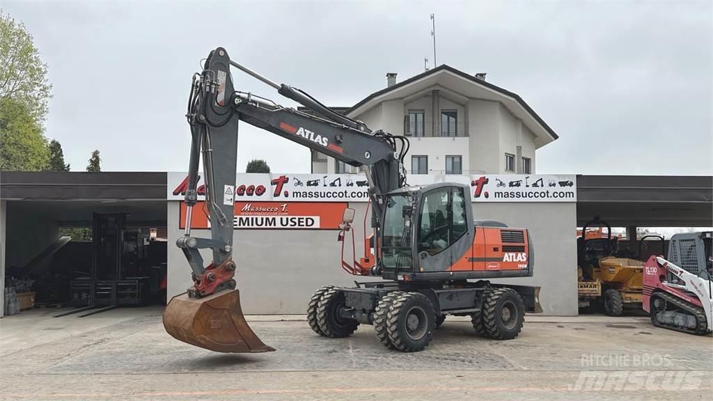 Terex TW190  휠 굴삭기