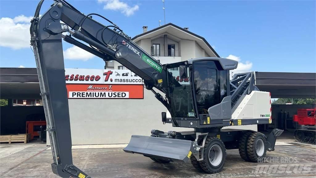 Terex TWH 220 S5  휠 굴삭기
