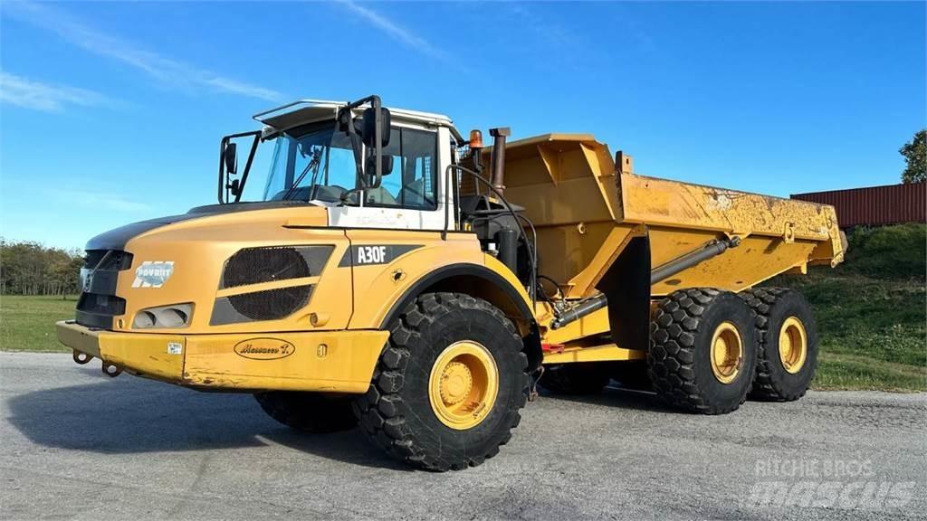 Volvo A30F 6x6 건설현장 덤프트럭