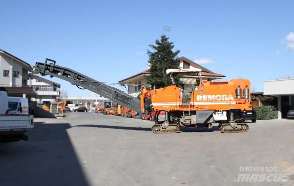 Wirtgen 1500 DC 아스팔트 콜드 밀링 기계