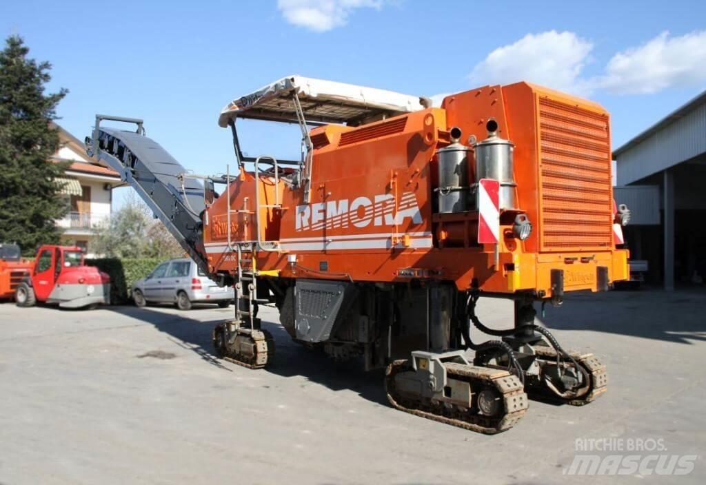 Wirtgen 1500 DC 아스팔트 콜드 밀링 기계