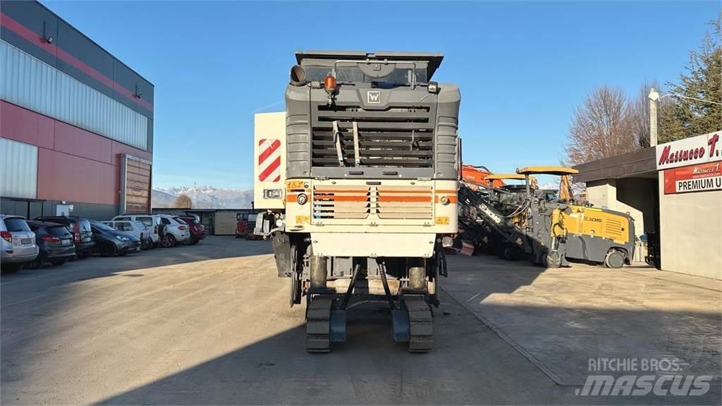 Wirtgen W200i 아스팔트 콜드 밀링 기계