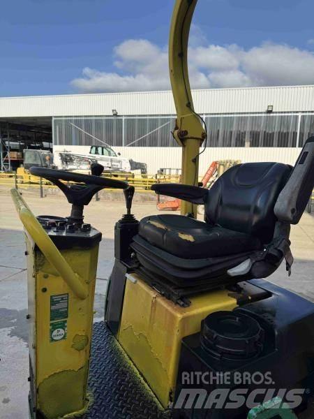 Ammann AV 23 토양 다짐기