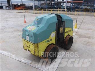 Ammann Rammax 토양 다짐기