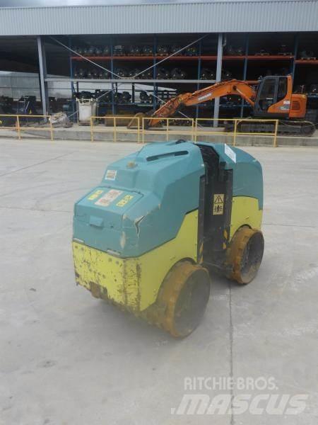 Ammann Rammax 토양 다짐기
