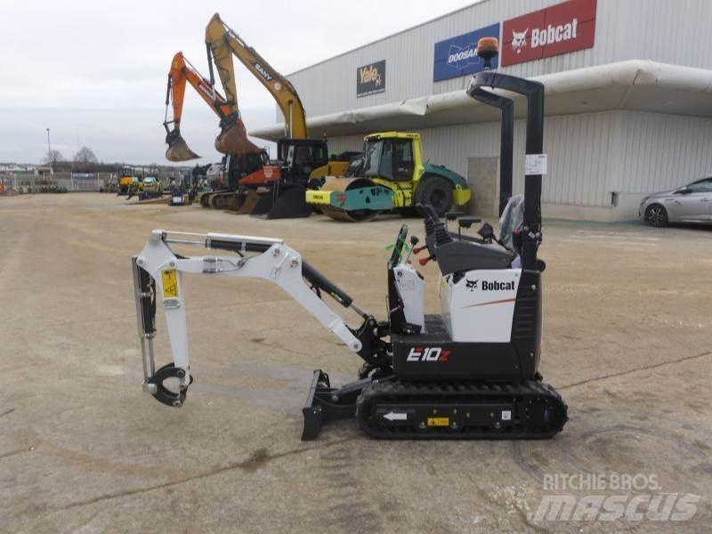 Bobcat E10Z 소형 굴삭기 7톤 미만