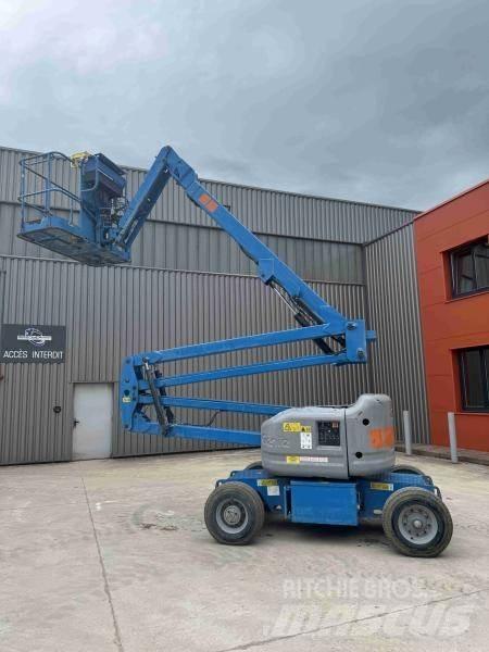 Genie Z45/25 관절형 전동이동 리프트