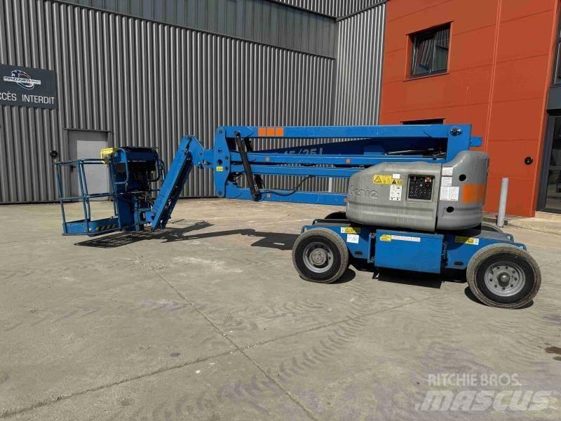 Genie Z45/25 관절형 전동이동 리프트