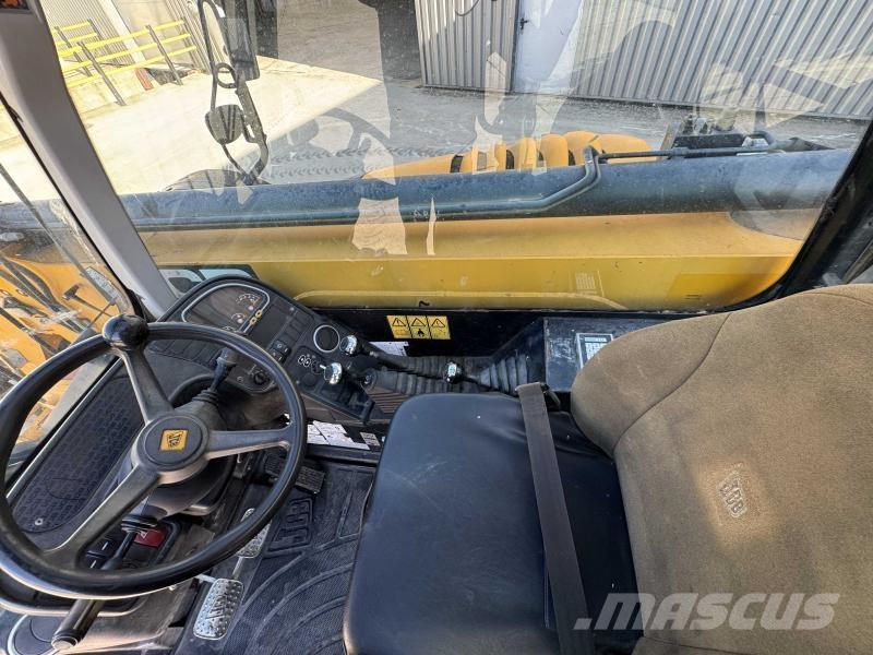 JCB 535-95 텔러 핸들러