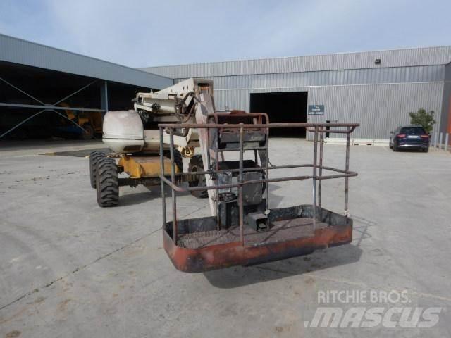 Manitou 160 ATJ 관절형 전동이동 리프트