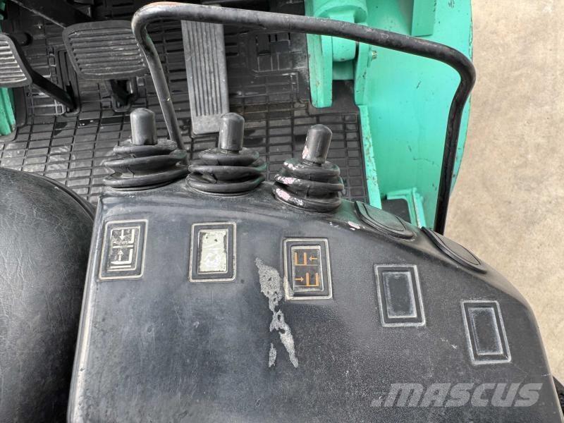 Mitsubishi FG30 그 외 지게차
