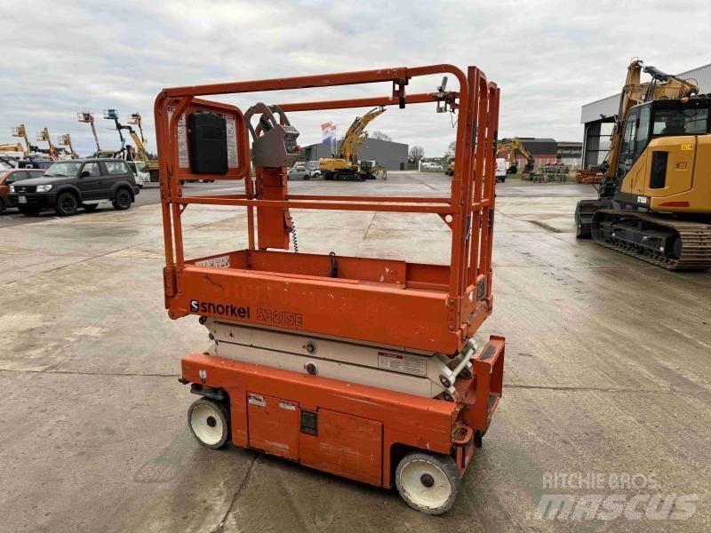 Snorkel S3215E 관절형 전동이동 리프트