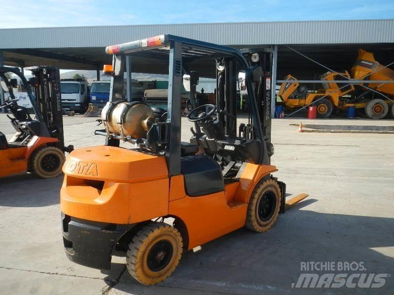 Toyota 7FG25 그 외 지게차
