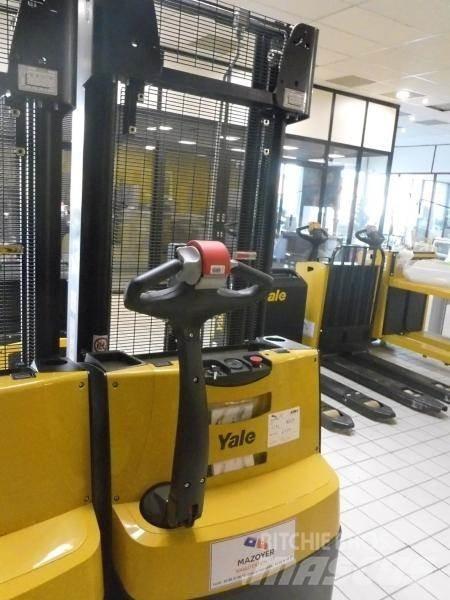 Yale MS 12 AC 포크리프트