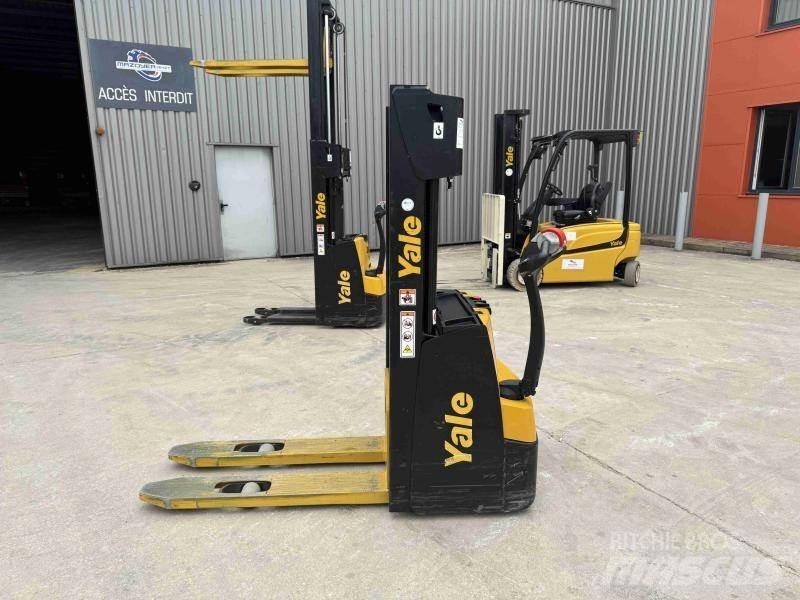 Yale MS10 포크리프트