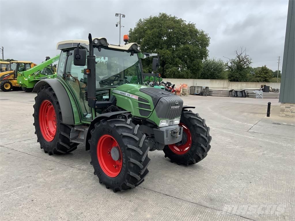 Fendt 210 (ST23988) 농기계 - 기타