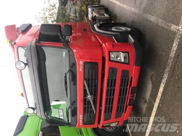 Volvo FM 라디에이터