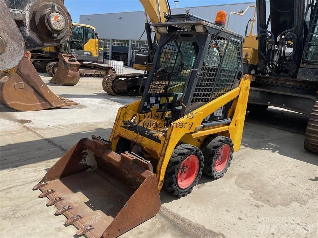 Bobcat S70  휠로우더