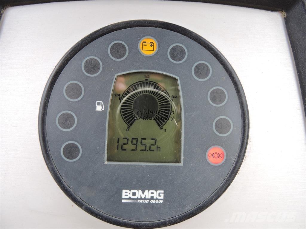 Bomag BW211D-4 GERMAN 기타 롤러