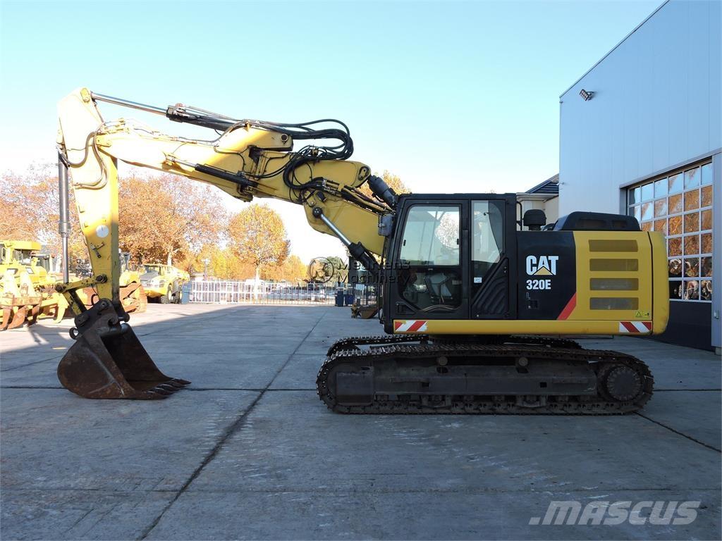 CAT 320E 대형 굴삭기 29톤 이상