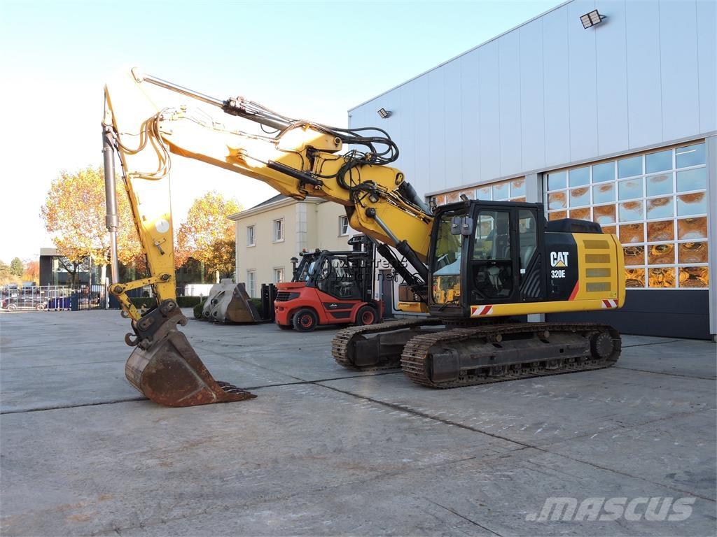 CAT 320E 대형 굴삭기 29톤 이상