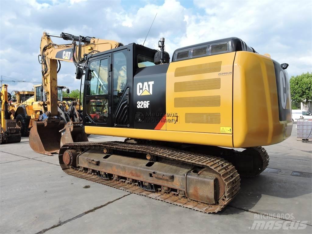 CAT 326F 대형 굴삭기 29톤 이상