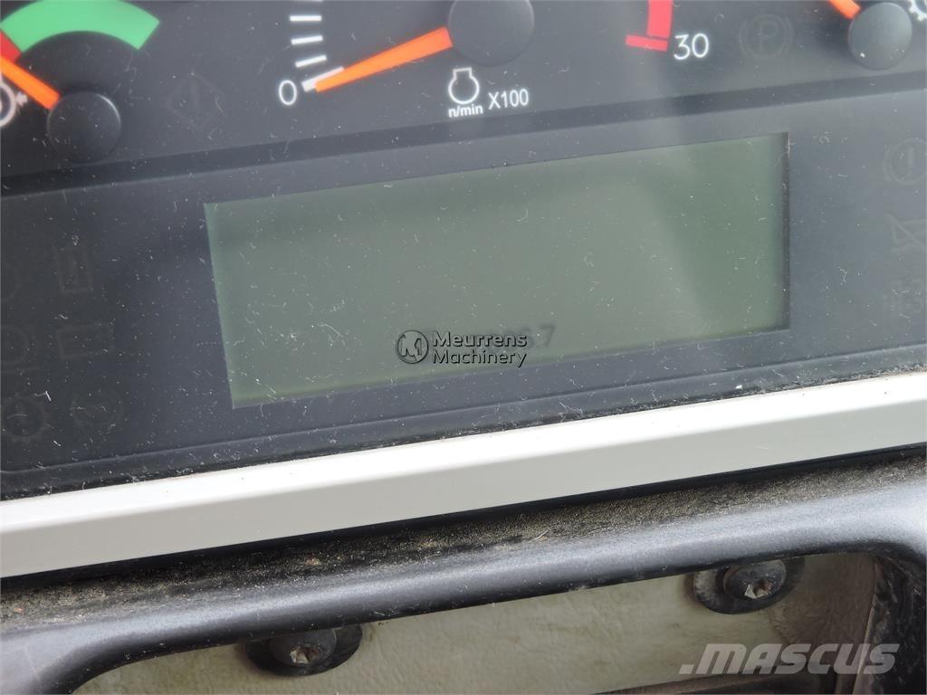 CAT 745C TAILGATE 연결식 홀러