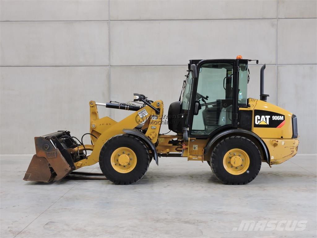 CAT 906M + FORK  휠로우더