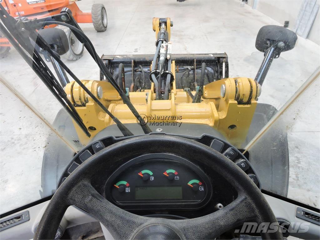 CAT 906M + FORK  휠로우더