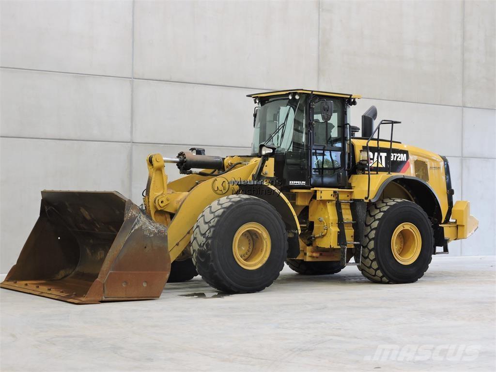 CAT 972M  휠로우더
