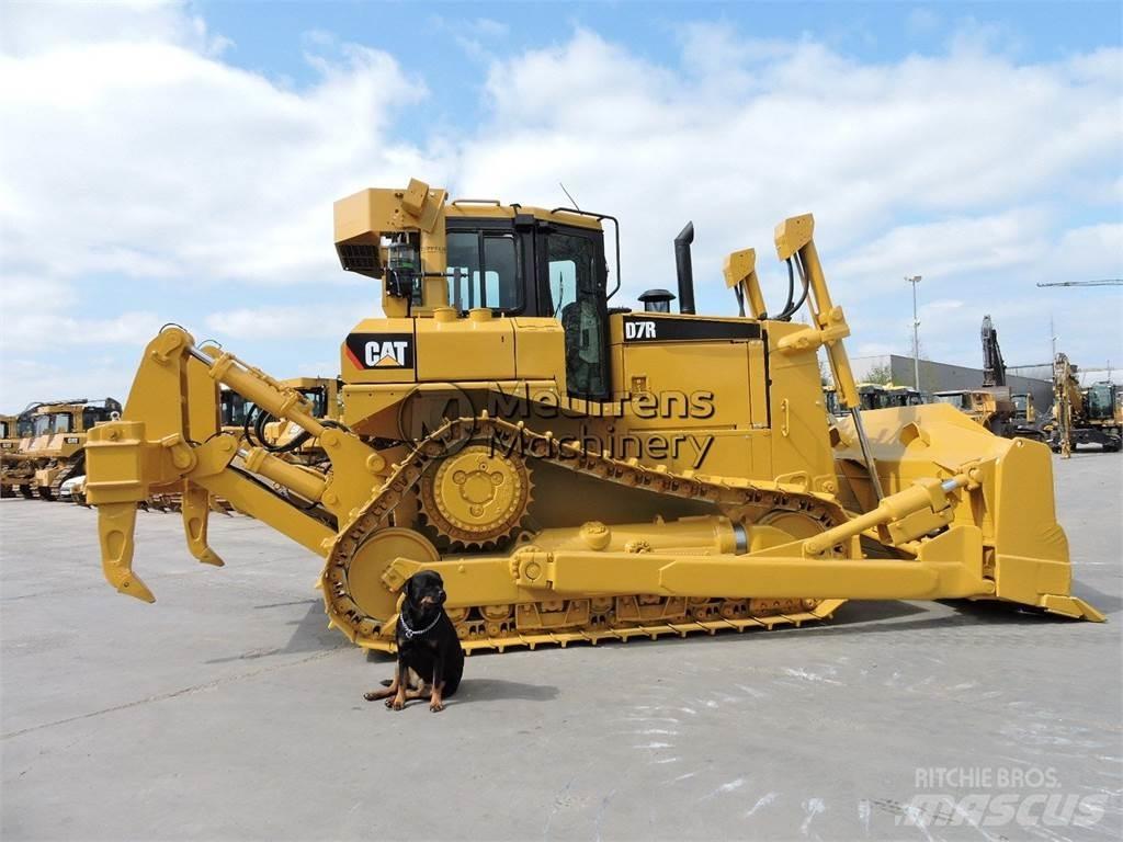 CAT D7R 도저