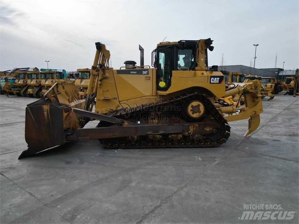 CAT D8T 도저