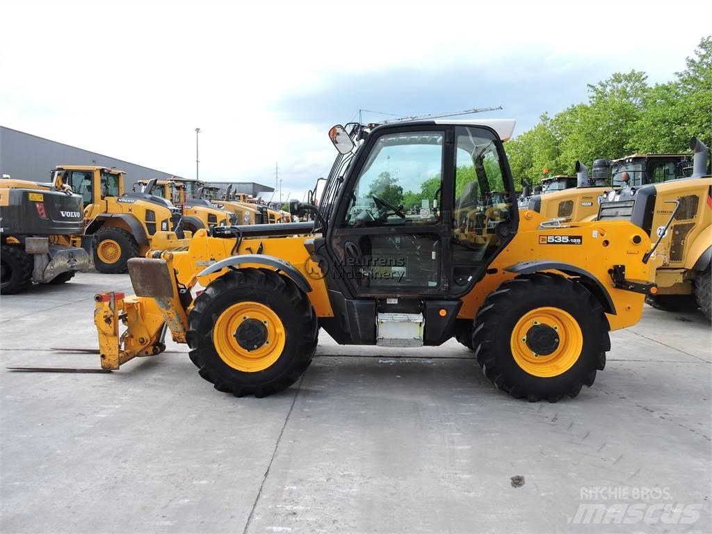 JCB 535-125 텔러 핸들러