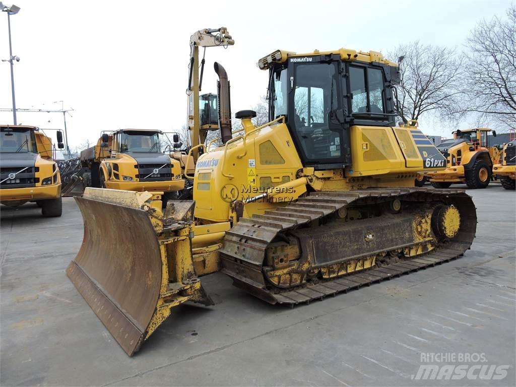 Komatsu D61PXi-23 도저