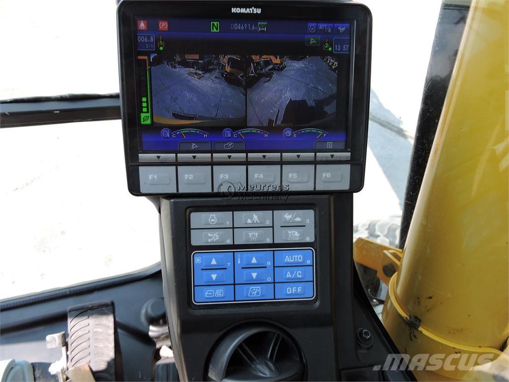 Komatsu PW148  휠 굴삭기