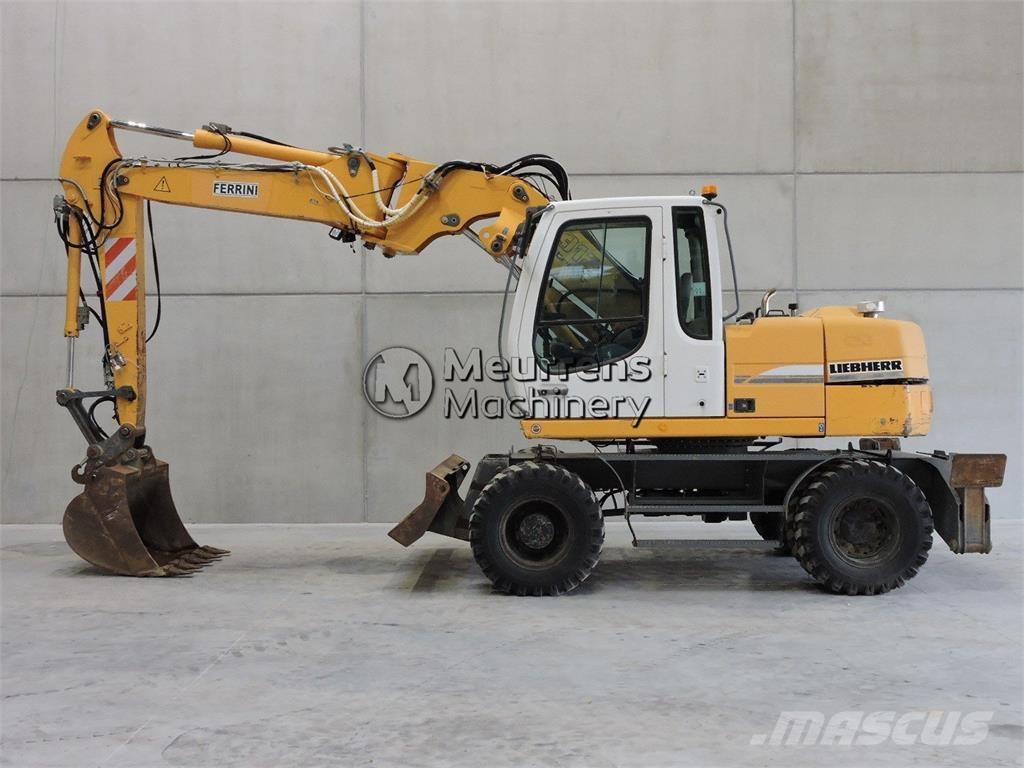 Liebherr A312  휠 굴삭기