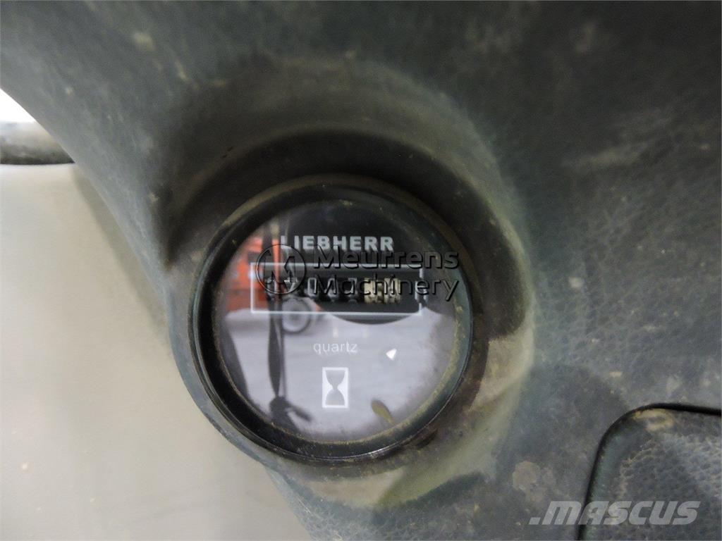 Liebherr A312  휠 굴삭기