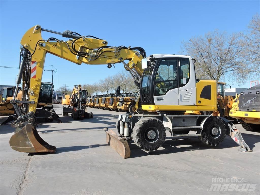 Liebherr A914  휠 굴삭기