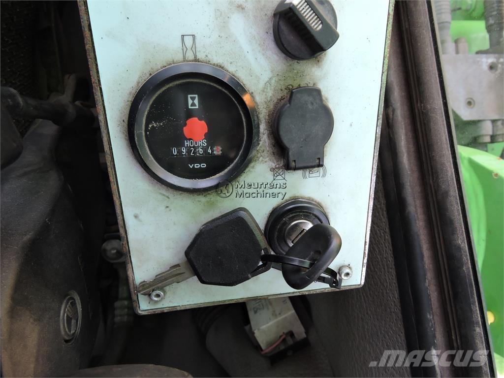 Sennebogen 821M 폐기물/산업 처리기