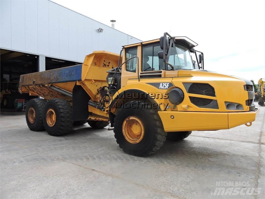 Volvo A25F 연결식 홀러