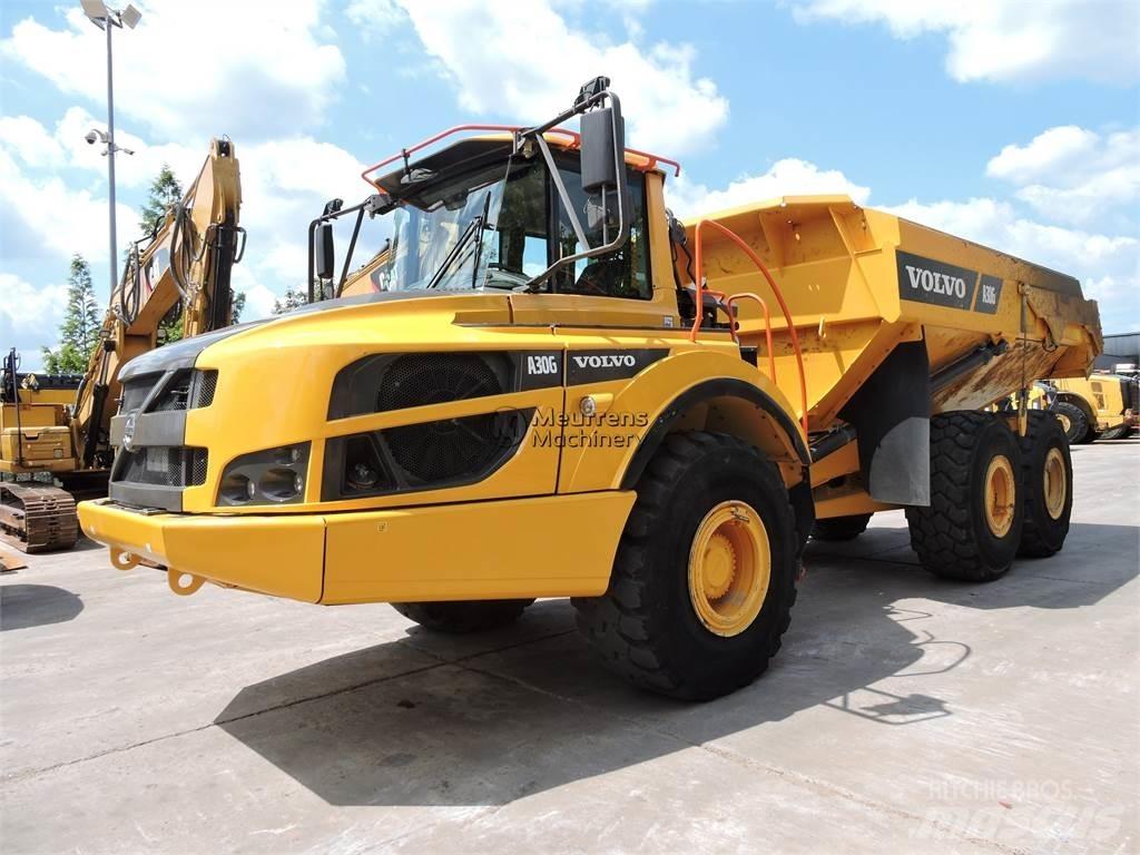 Volvo A30G 연결식 홀러