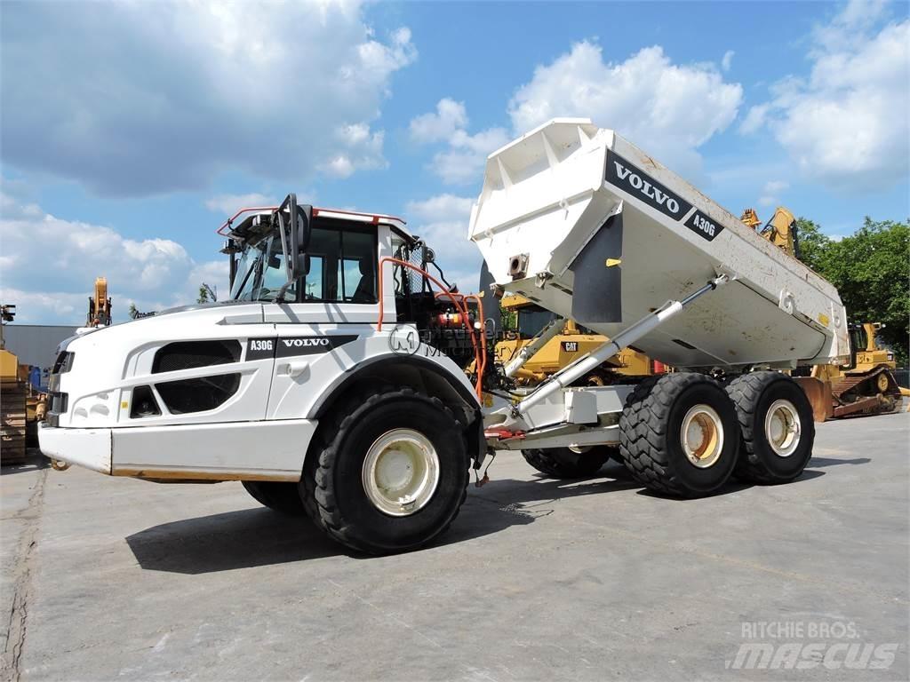 Volvo A30G 연결식 홀러